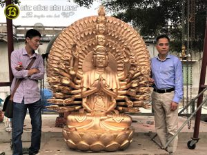 tuong phat nghin mat nghin tay bang dong do cao 2m 2